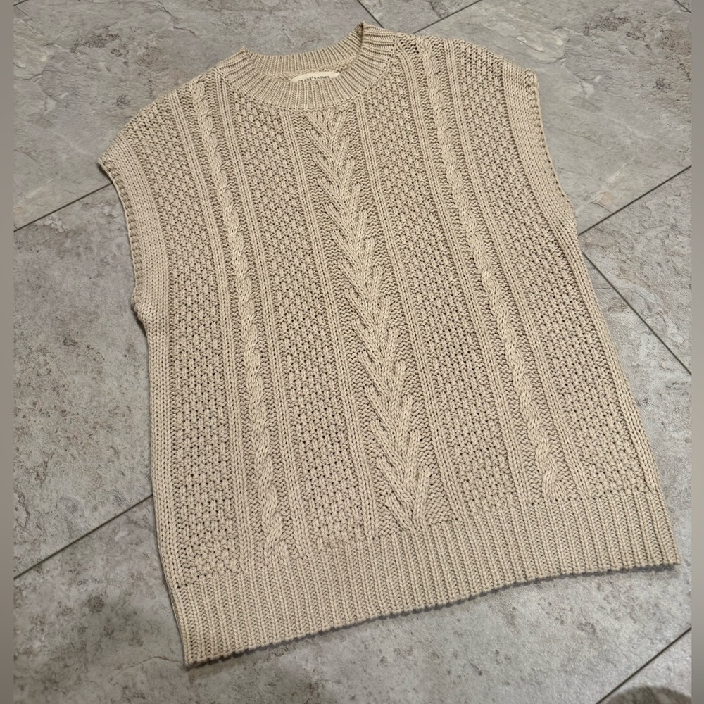 Women’s Grade & Gather Sweater Vest